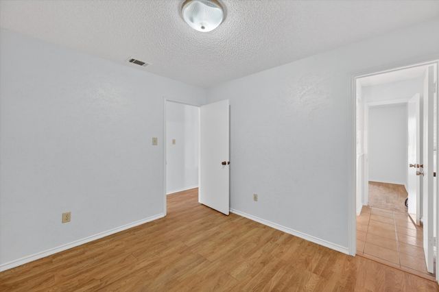 1607 Chisolm Trail, Lewisville, TX 75077