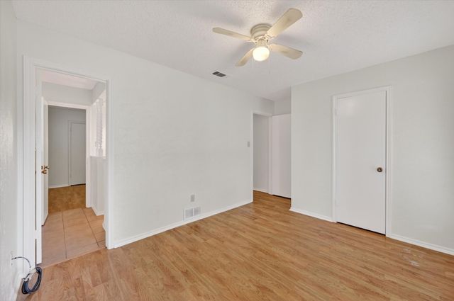 1607 Chisolm Trail, Lewisville, TX 75077