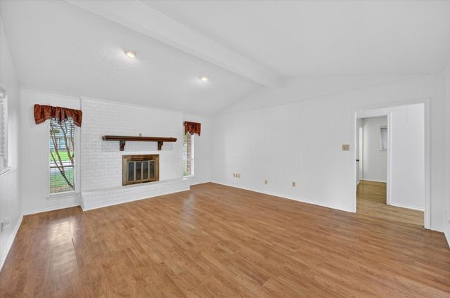 1607 Chisolm Trail, Lewisville, TX 75077