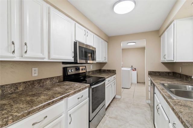 3170 EDEN MILLS DRIVE, Sarasota, FL 34237
