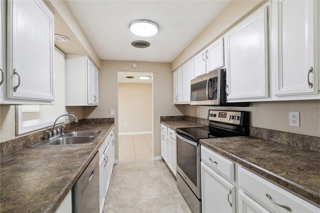 3170 EDEN MILLS DRIVE, Sarasota, FL 34237