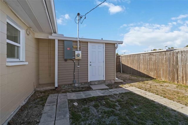 3170 EDEN MILLS DRIVE, Sarasota, FL 34237