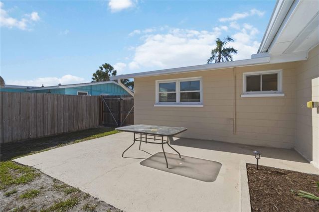 3170 EDEN MILLS DRIVE, Sarasota, FL 34237
