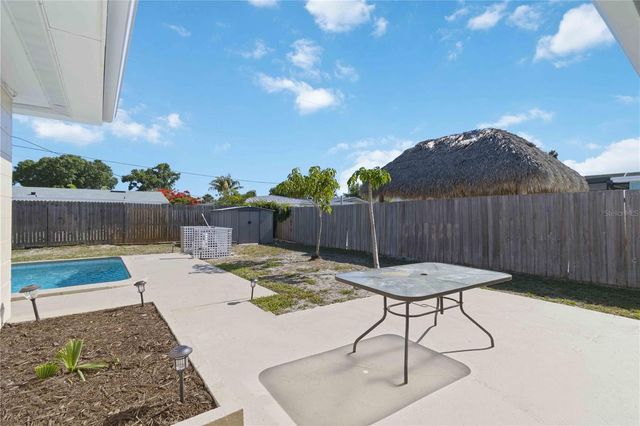 3170 EDEN MILLS DRIVE, Sarasota, FL 34237