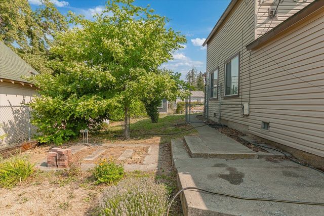 2108 E Providence Ave, Spokane, WA 99207