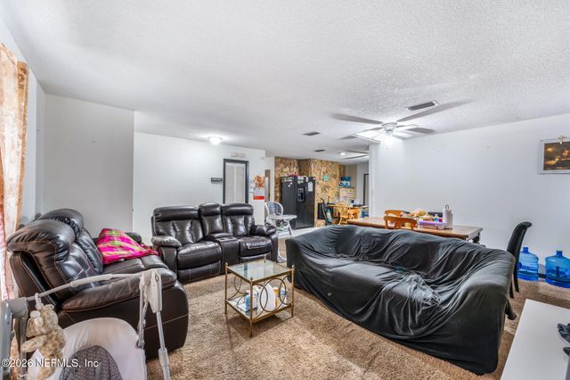 1114 LAKE SHORE Boulevard, Jacksonville, FL 32205