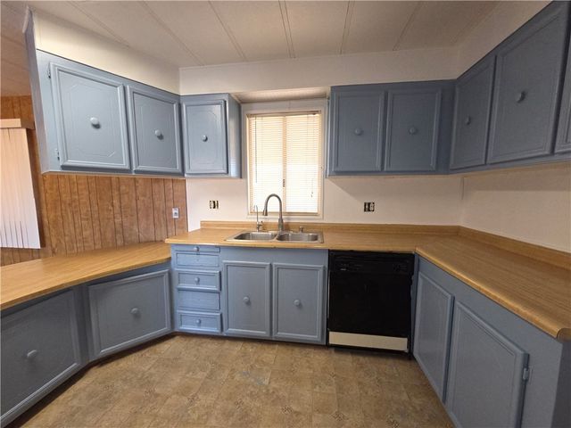 1670 Yale Drive, Bullhead City, AZ 86442