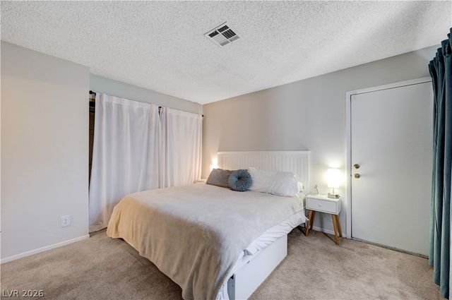 8908 Torcello Drive, Las Vegas, NV 89117