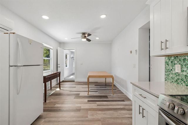 2216 12TH AVENUE W, Bradenton, FL 34205