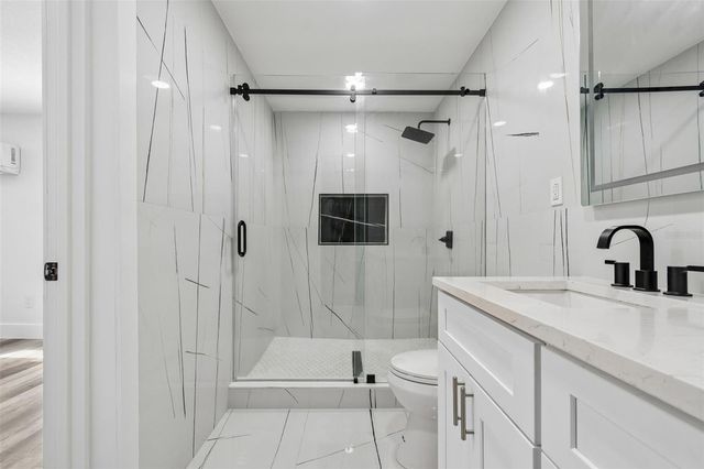 2216 12TH AVENUE W, Bradenton, FL 34205