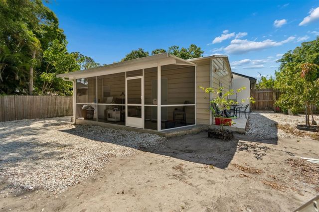 2216 12TH AVENUE W, Bradenton, FL 34205