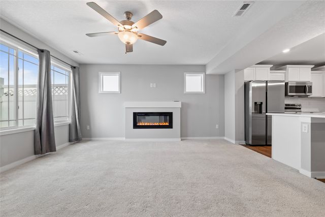 5718 NE Dawson Lane, Ankeny, IA 50021