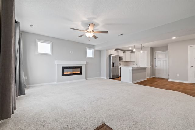 5718 NE Dawson Lane, Ankeny, IA 50021