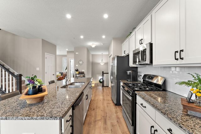 7025 Huckleberry Drive, Excelsior, MN 55331