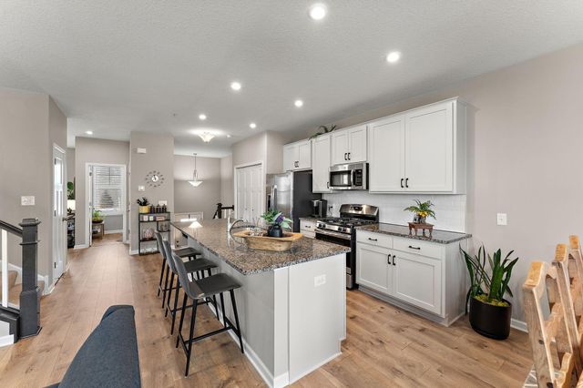 7025 Huckleberry Drive, Excelsior, MN 55331