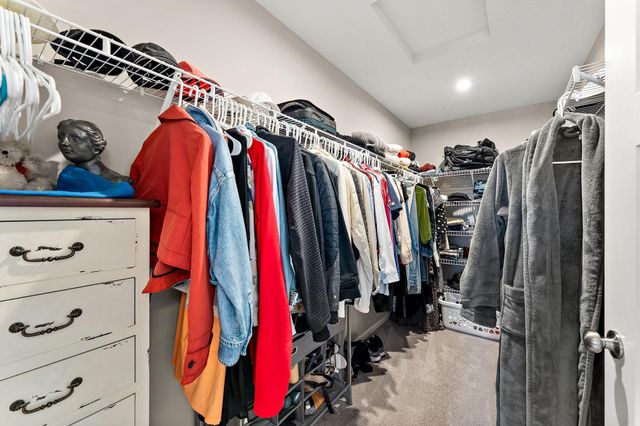 7025 Huckleberry Drive, Excelsior, MN 55331