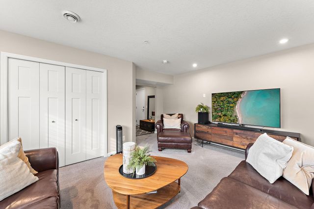 7025 Huckleberry Drive, Excelsior, MN 55331