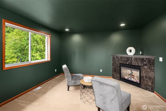 8703 191st Place SW, Edmonds, WA 98026