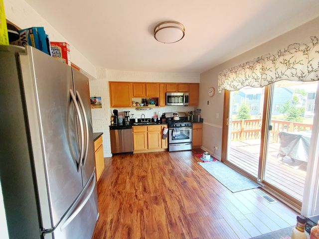 3535 Treaty Lane, Hoffman Estates, IL 60192