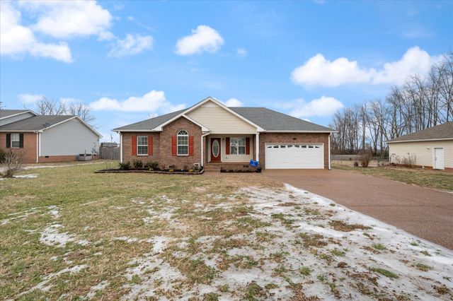 238 Westland St, Portland, TN 37148