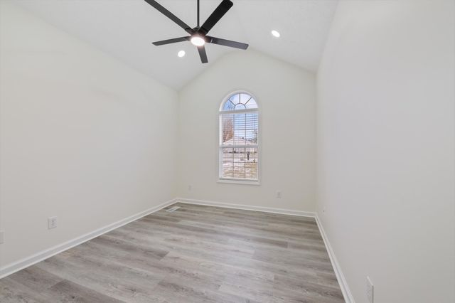 238 Westland St, Portland, TN 37148