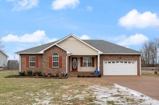 238 Westland St, Portland, TN 37148