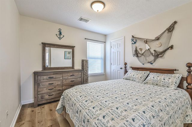 1815 28th Street, Galveston, TX 77550