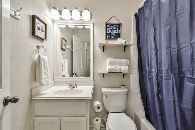 1815 28th Street, Galveston, TX 77550