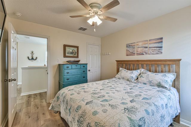 1815 28th Street, Galveston, TX 77550