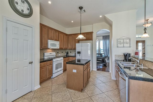 1815 28th Street, Galveston, TX 77550