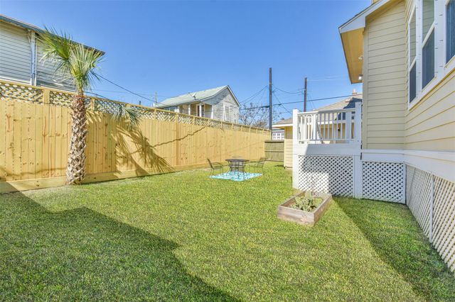 1815 28th Street, Galveston, TX 77550