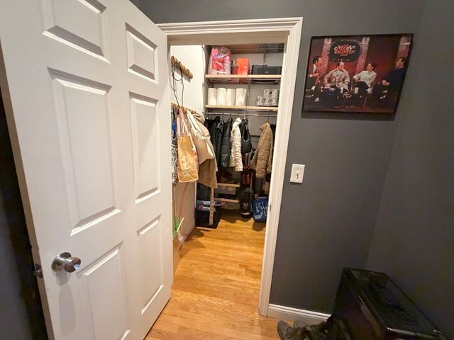 54 Central Sq 4A, Lynn, MA 01901