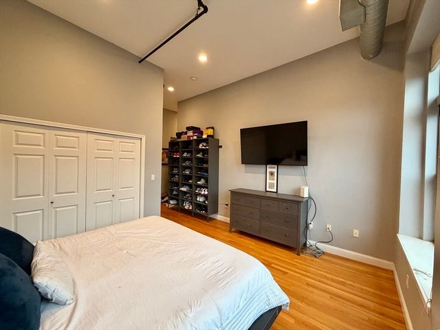 54 Central Sq 4A, Lynn, MA 01901