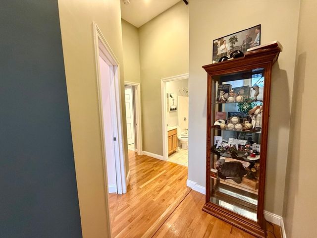 54 Central Sq 4A, Lynn, MA 01901