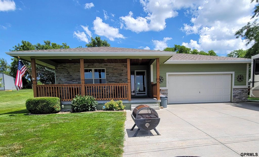 19810 FAIRVIEW Road, Gretna, NE 68028