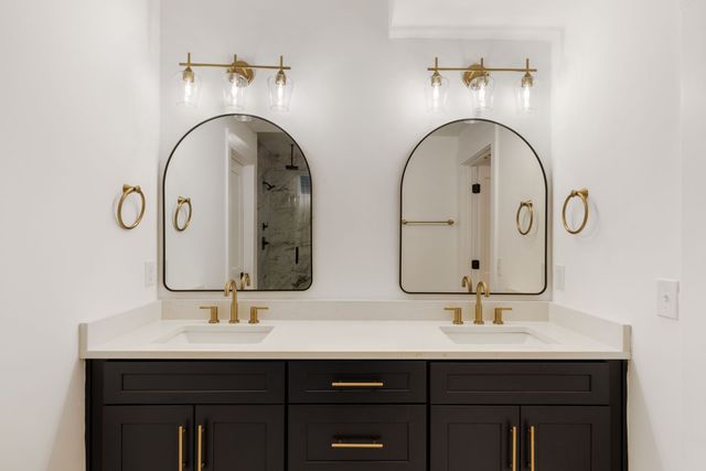 1213 Montgomery Ave, Nashville, TN 37207