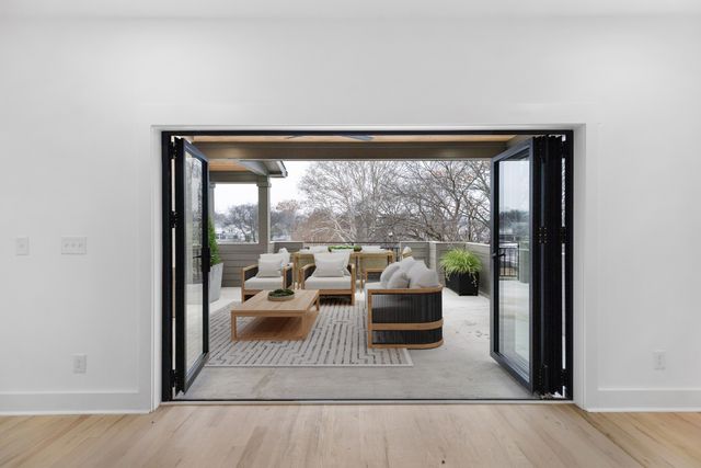 1213 Montgomery Ave, Nashville, TN 37207