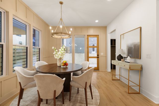 1213 Montgomery Ave, Nashville, TN 37207