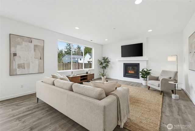 7343 31st Place NE, Marysville, WA 98270