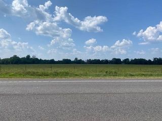 13531 N Mount Pleasant Road, Gravette, AR 72736