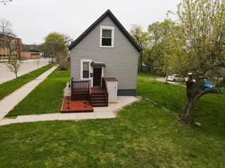 2769 1st STREET, Milwaukee, WI 53212