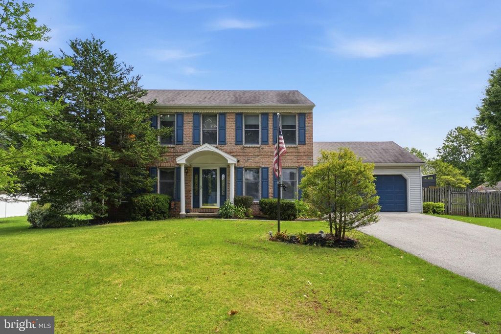 303 FOX TRL, ROYERSFORD, PA 19468 — exterior