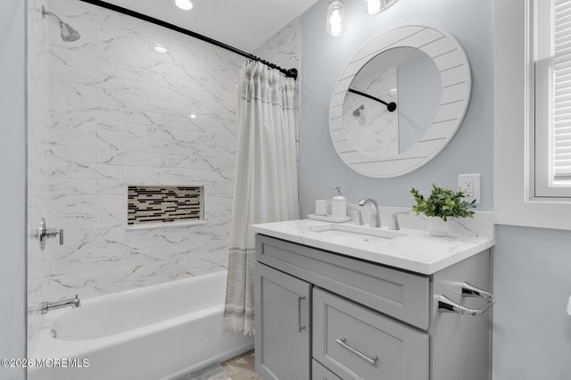 68 Ideal Avenue, North Middletown, NJ 07748