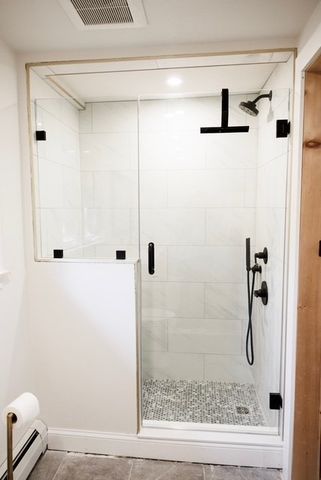 11 Price Rd, Peabody, MA 01960