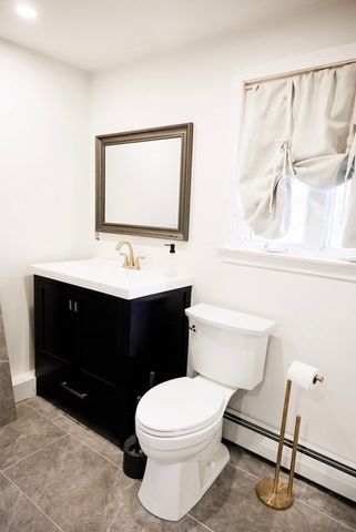 11 Price Rd, Peabody, MA 01960