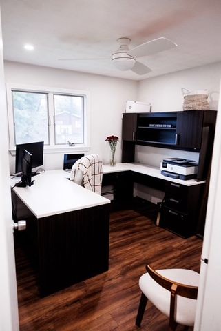 11 Price Rd, Peabody, MA 01960