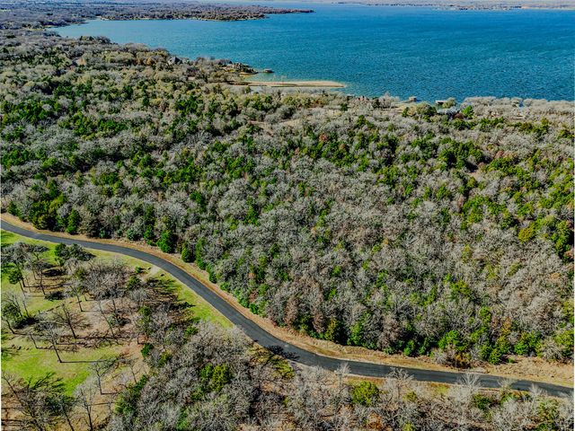 133 Lincoln Drive, Streetman, TX 75859