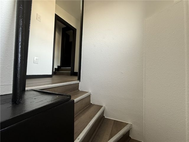 401 E Twin Springs, Siloam Springs, AR 72761