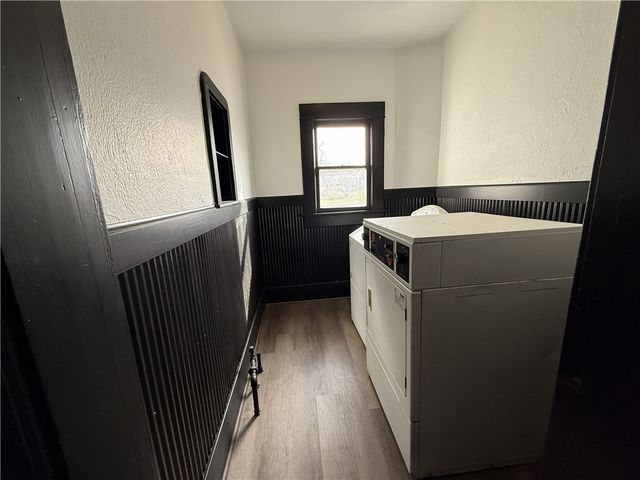 401 E Twin Springs, Siloam Springs, AR 72761