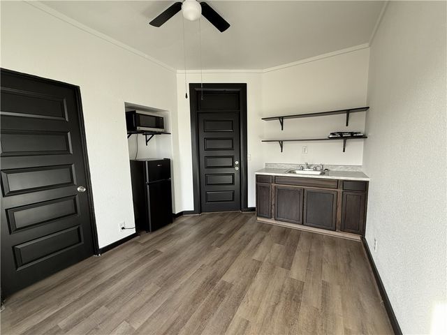 401 E Twin Springs, Siloam Springs, AR 72761